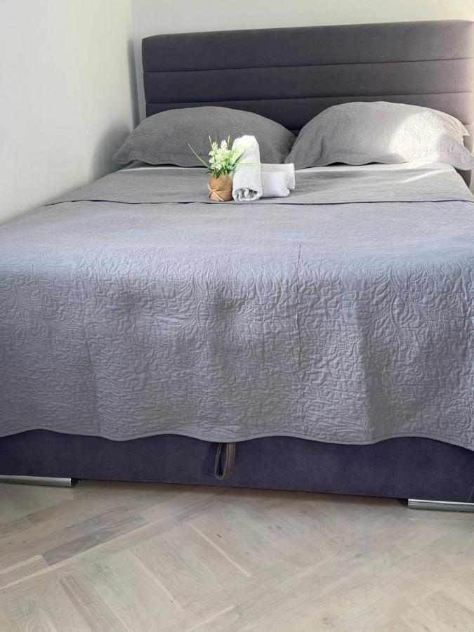 Holiday Home Maria One Minute From -Beach Zadar Zewnętrze zdjęcie